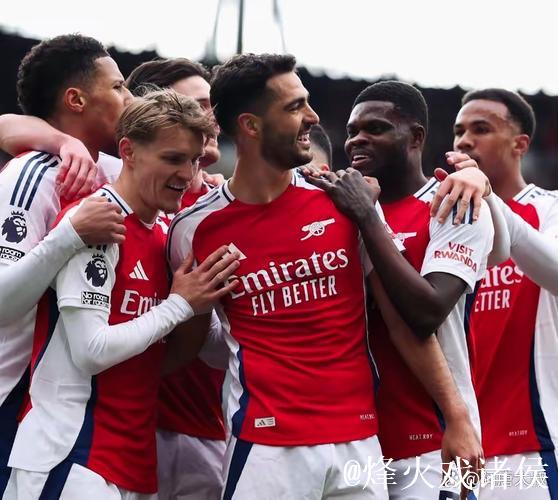 希勒:阿森纳的阵容在英超无出其右,与众不同的稳定性 希勒:阿森纳的阵容在英超无出其右,与众不同的稳定性